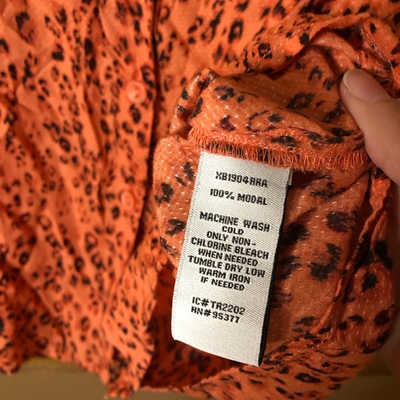Sanctuary Mila Button Front‎ Leopard Animal Print 3/4 Sleeve Top orange Large - Picture 5 of 6